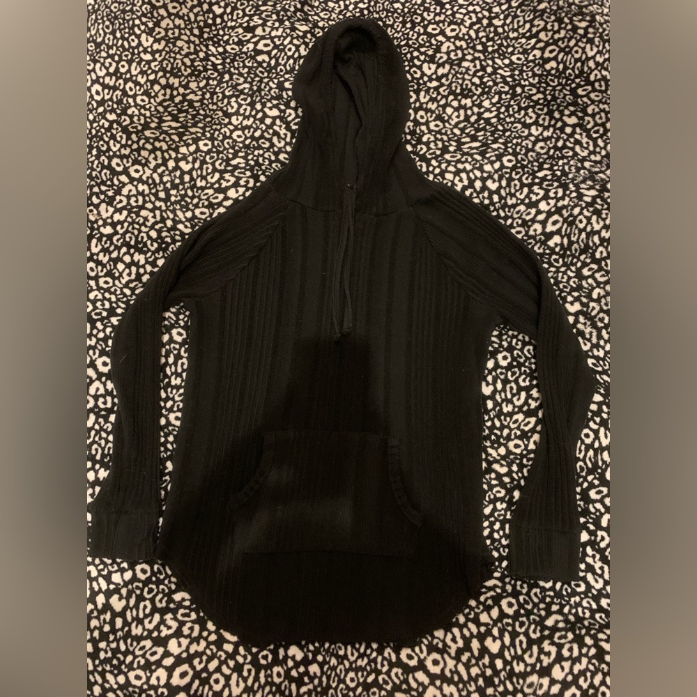 SO Black cozy tunic, size large.